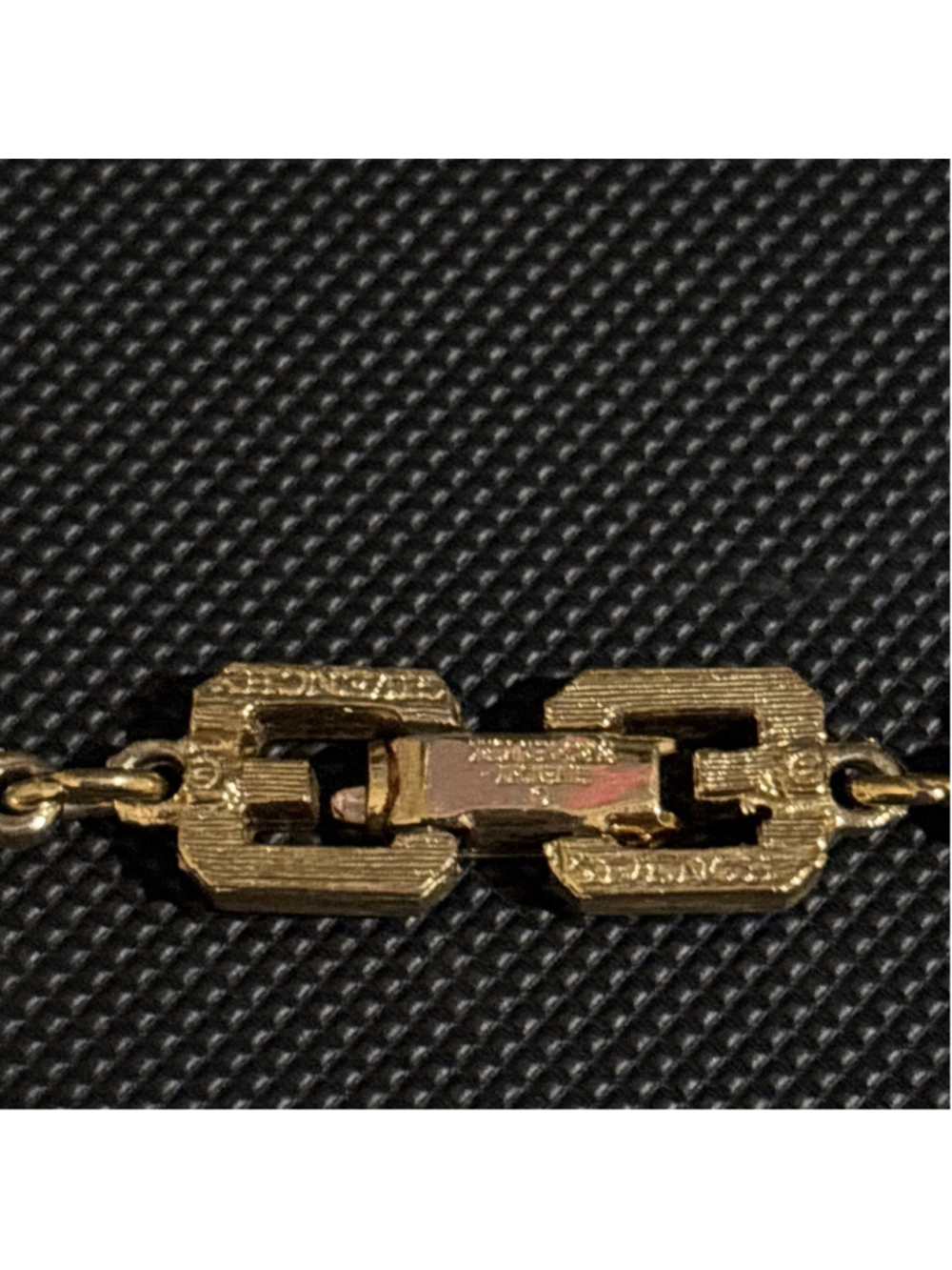 GIVENCHY G Logo Women Unisex Necklace Gold 39cm Used - Picture 6 of 12
